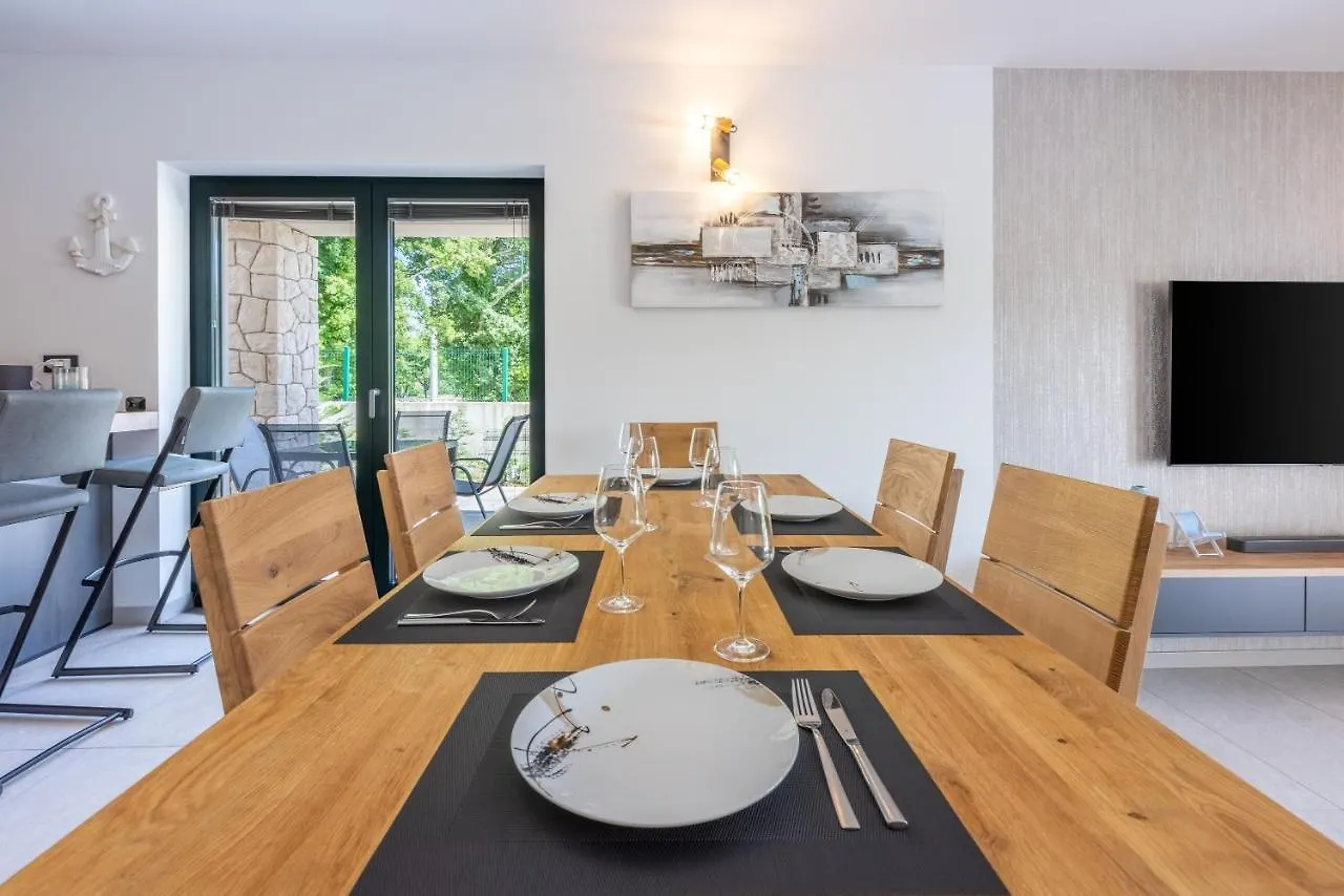 Villa Palma With Heated Private Pool Podhum Holiday home